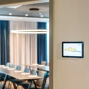 Ghotel & Living Otel